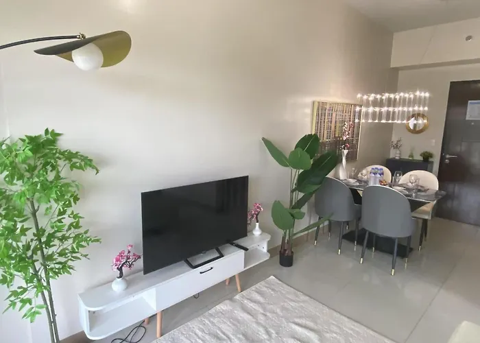 Perfect 1br With Magnificant Bayview Garden View Near Okada, Solaire, Aiports, Free Parking Apartment Manila