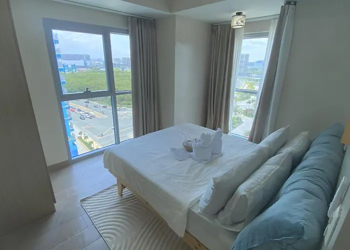 Perfect 1br With Magnificant Bayview Garden View Near Okada, Solaire, Aiports, Free Parking