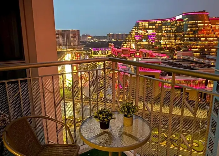 Perfect 1br With Magnificant Bayview Garden View Near Okada, Solaire, Aiports, Free Parking Manila